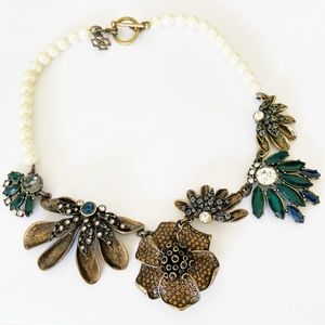 Dana Buchman vintage rhinestone floral pearl statement necklace